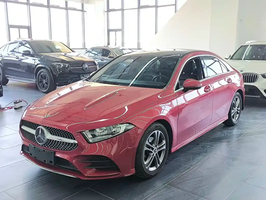 Mercedes-Benz A-Class — фото 1