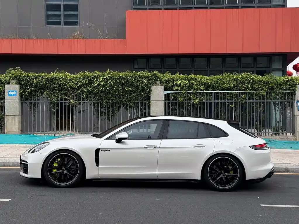Porsche Panamera Hybrid — фото 8