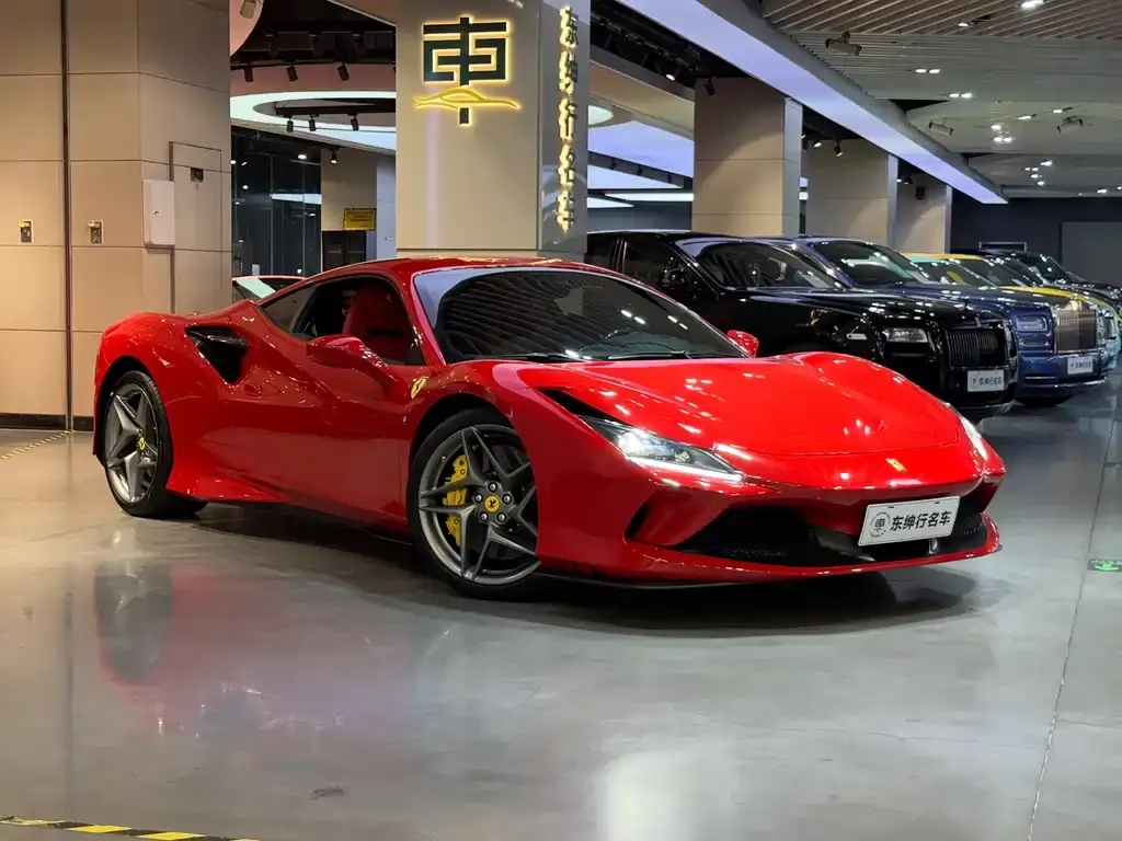 Ferrari F8 — фото 7