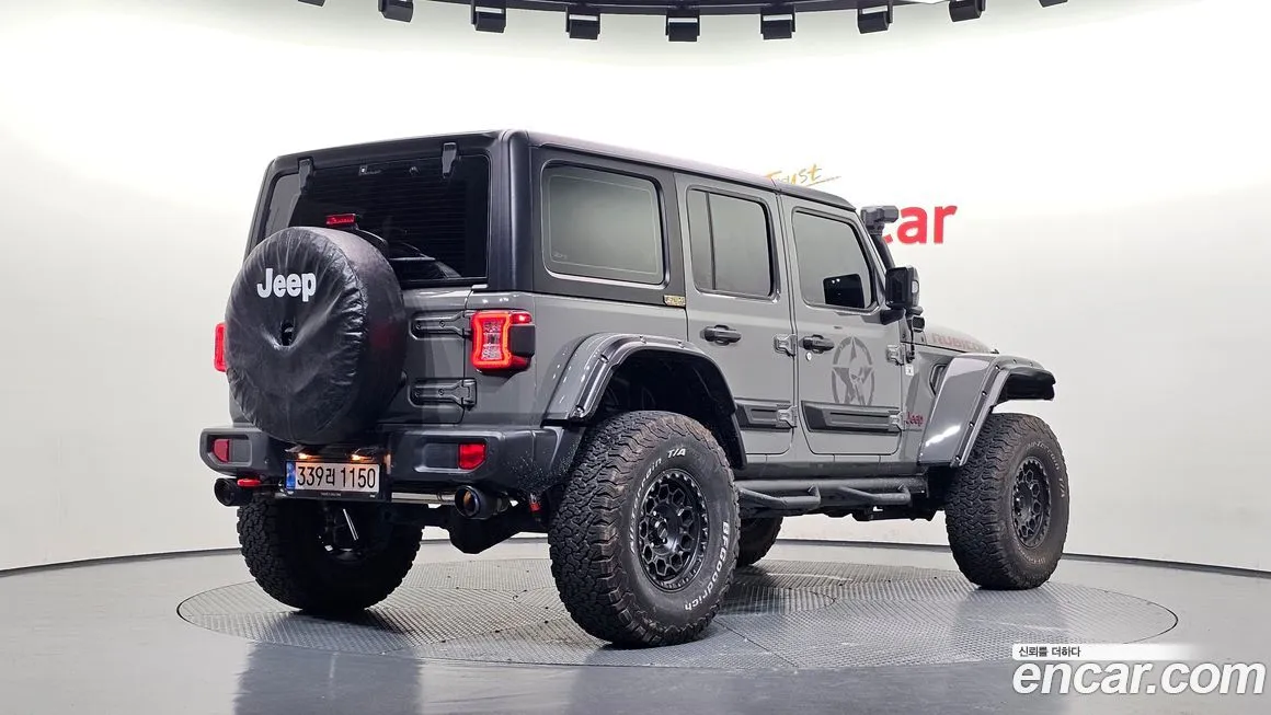 Jeep Wrangler — фото 6