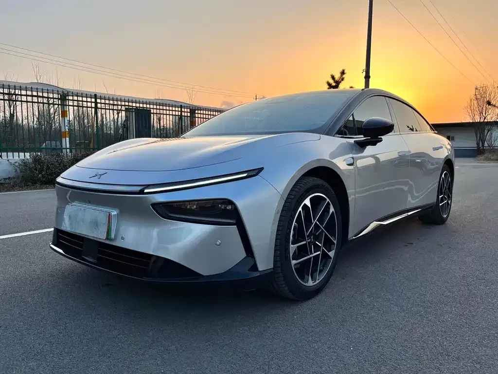 XPeng P7+ — фото 1