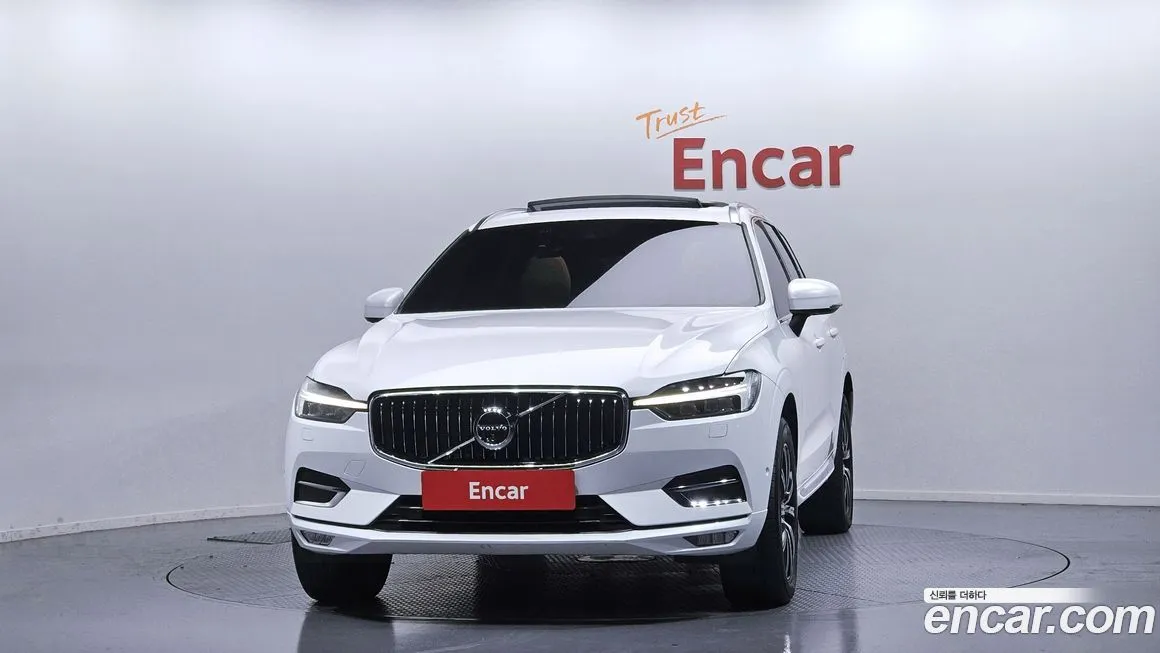 Volvo XC60 — фото 2
