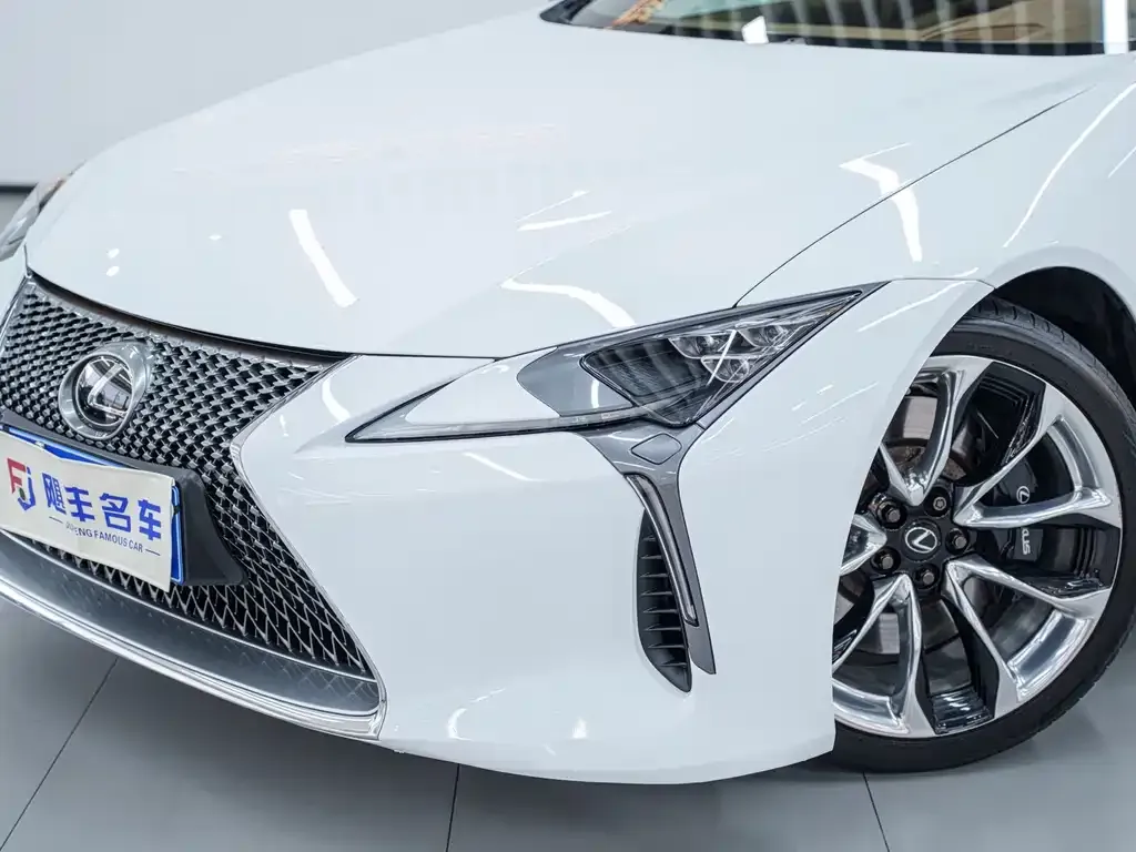 Lexus LC — фото 6