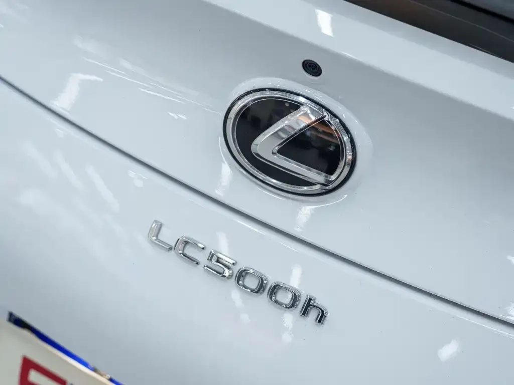 Lexus LC — фото 2