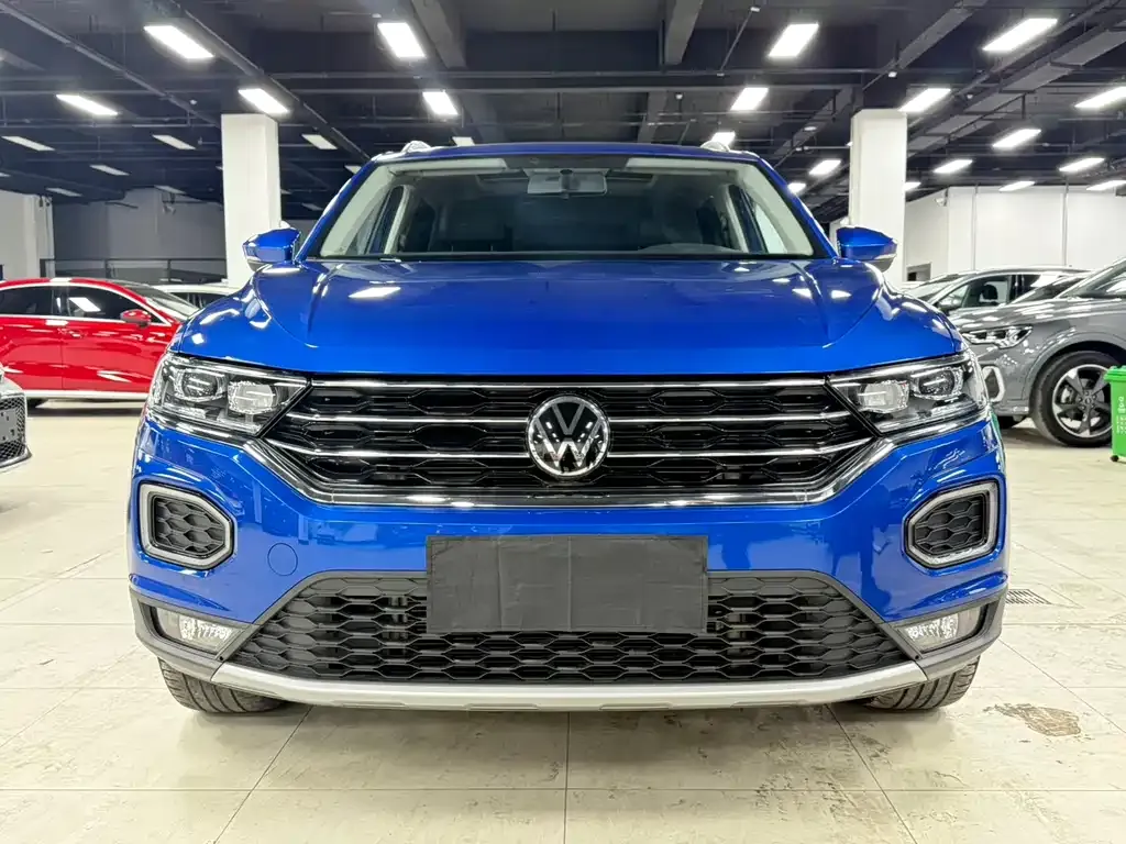 Volkswagen T-Roc — фото 3