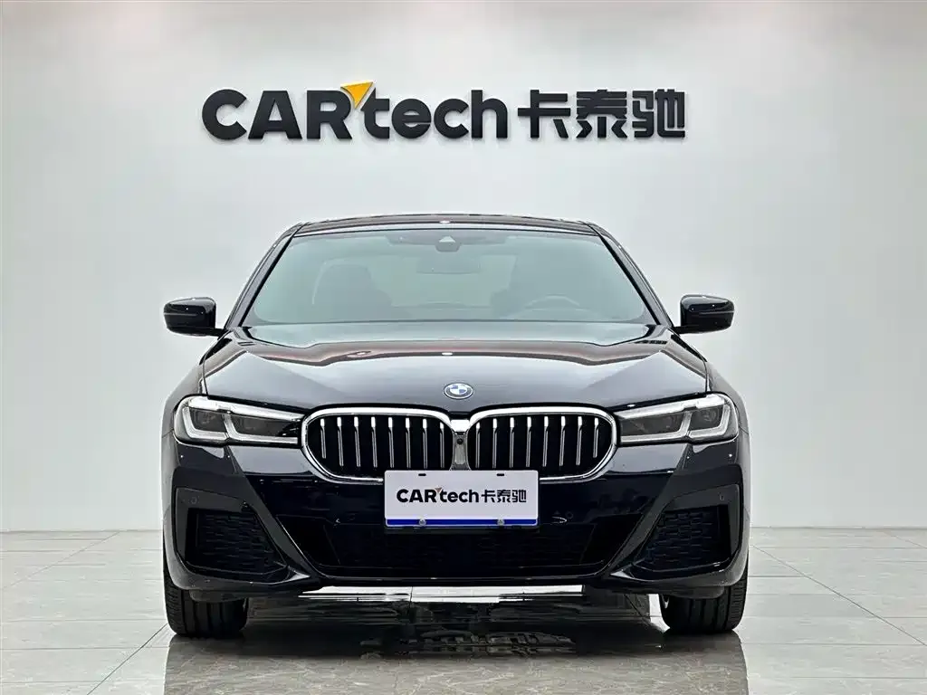 BMW 5 Series — фото 4