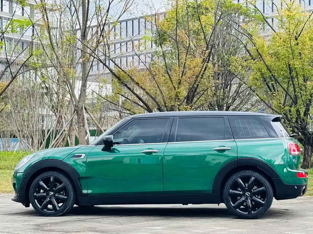 MINI Clubman — фото 6