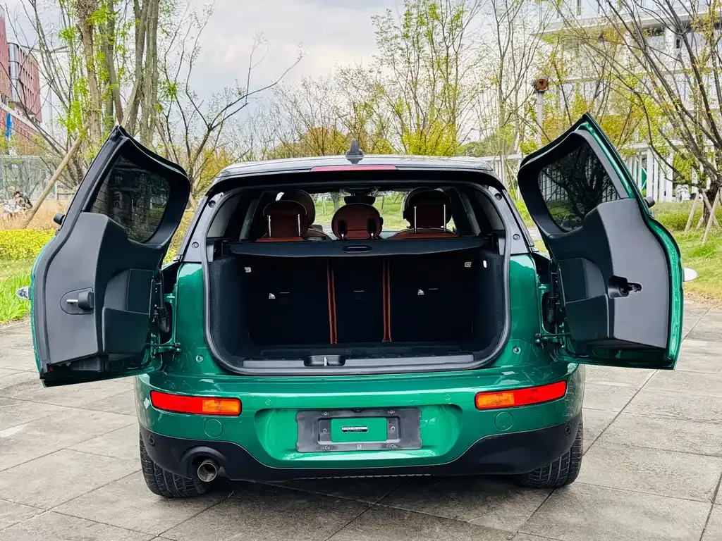 MINI Clubman — фото 10