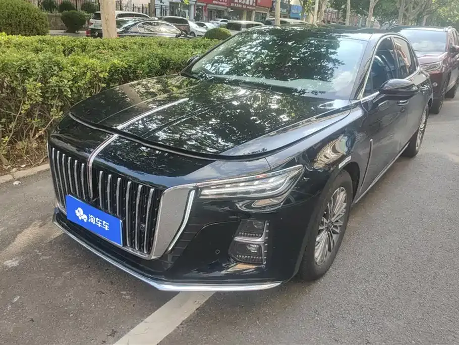 Hongqi H5 — фото 1