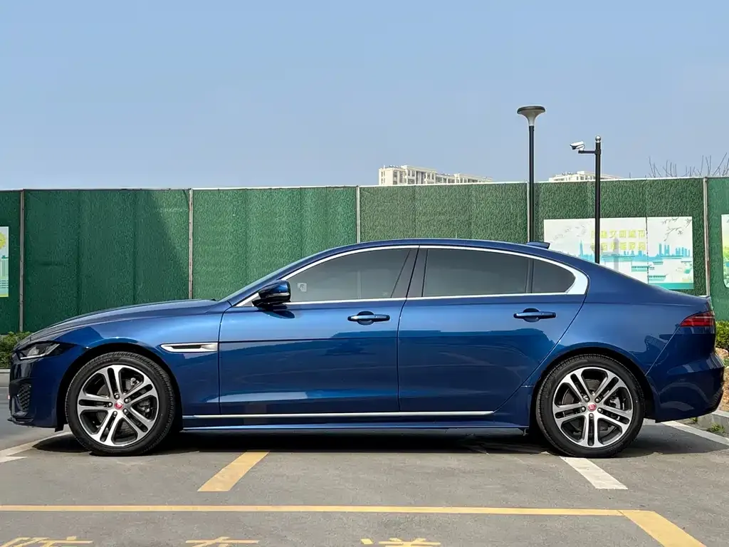 Jaguar XEL — фото 2
