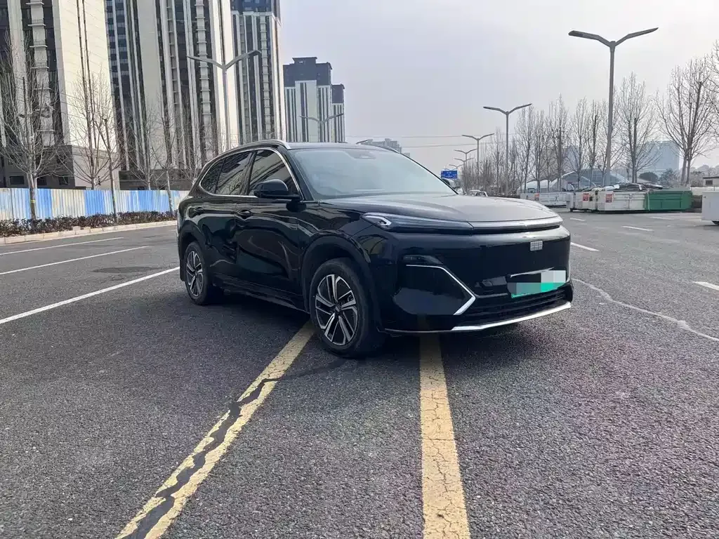 Geely 银河星舰7 — фото 7