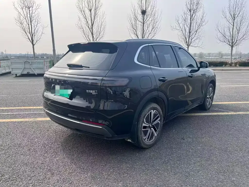 Geely 银河星舰7 — фото 6