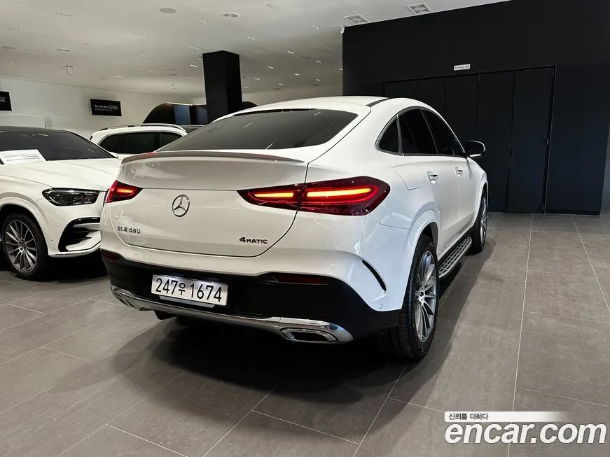 Mercedes-Benz GLE-Class — фото 6