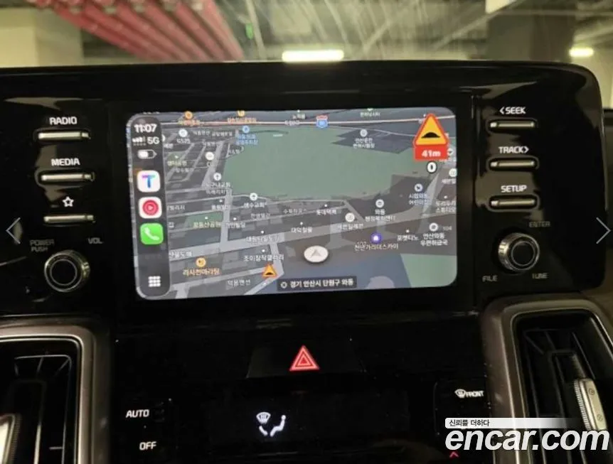 Kia Sorento — фото 5