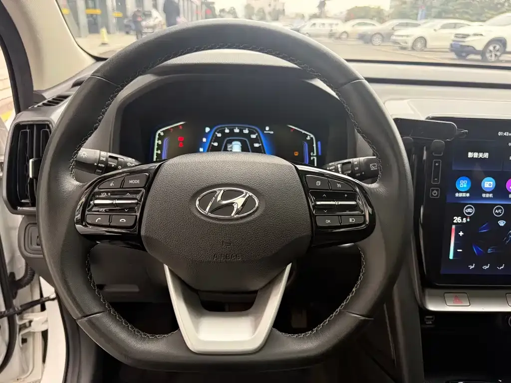Hyundai ix35 — фото 10
