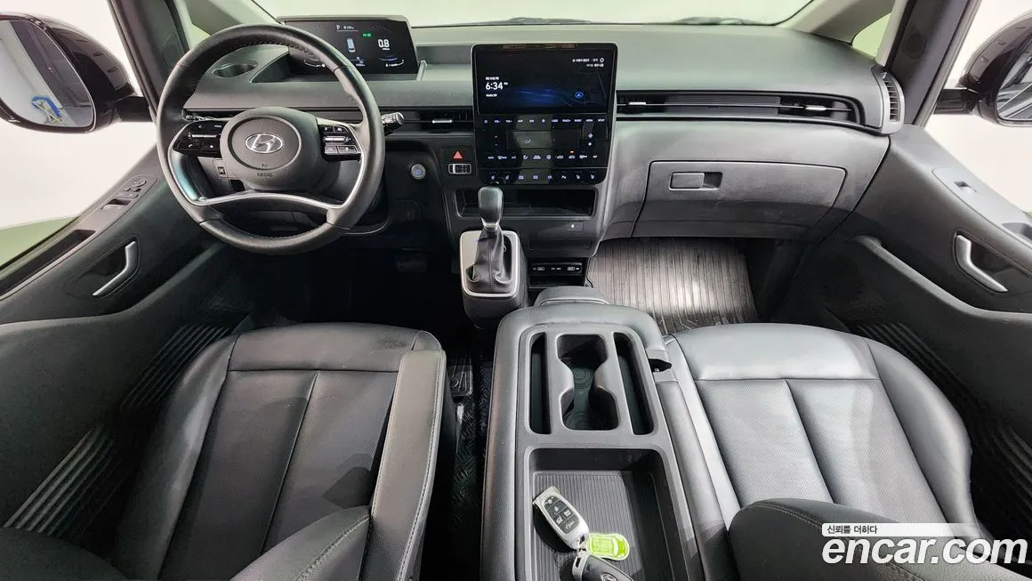 Hyundai Staria — фото 3