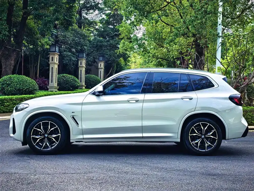 BMW X3 — фото 10