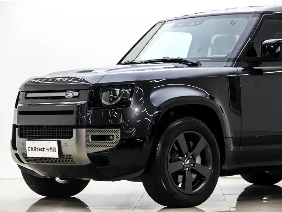Land Rover Defender — фото 6