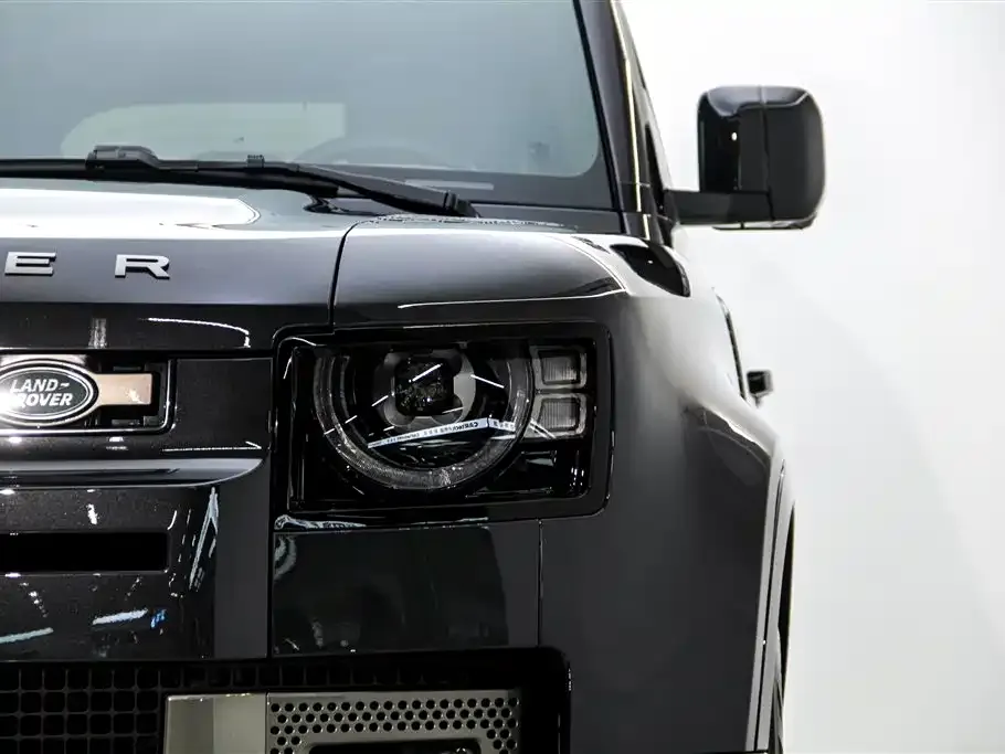 Land Rover Defender — фото 3