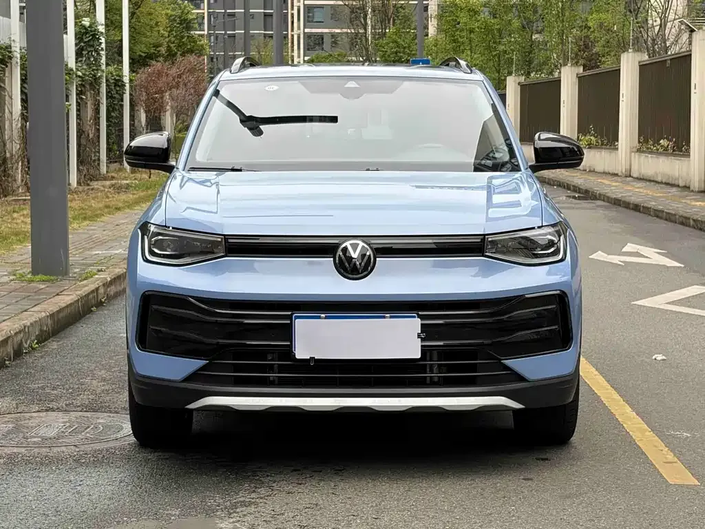 Volkswagen Tharu — фото 7
