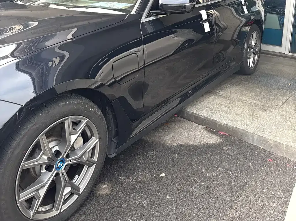 BMW i3 — фото 4