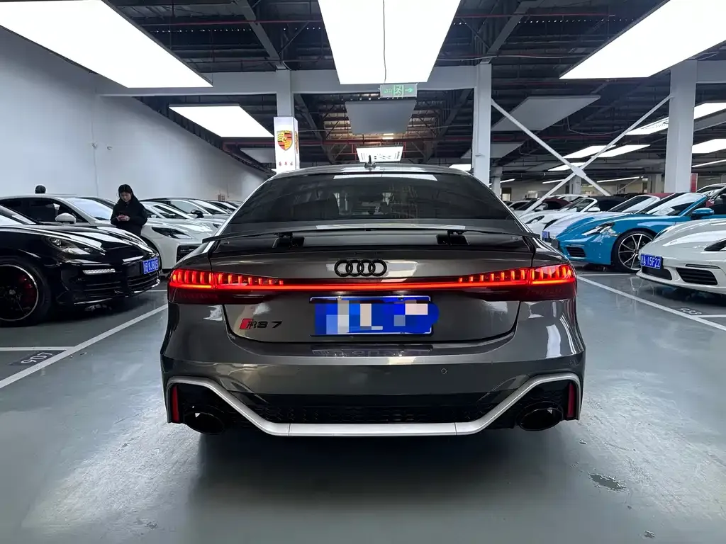 Audi A7 — фото 4