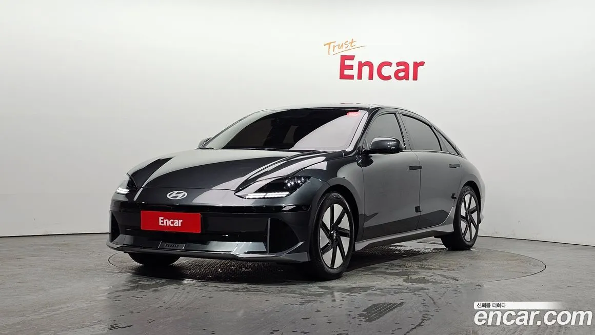 Hyundai Ioniq6 — фото 1