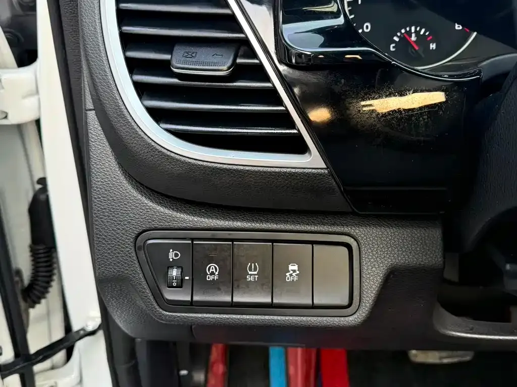 Kia KX3 — фото 6