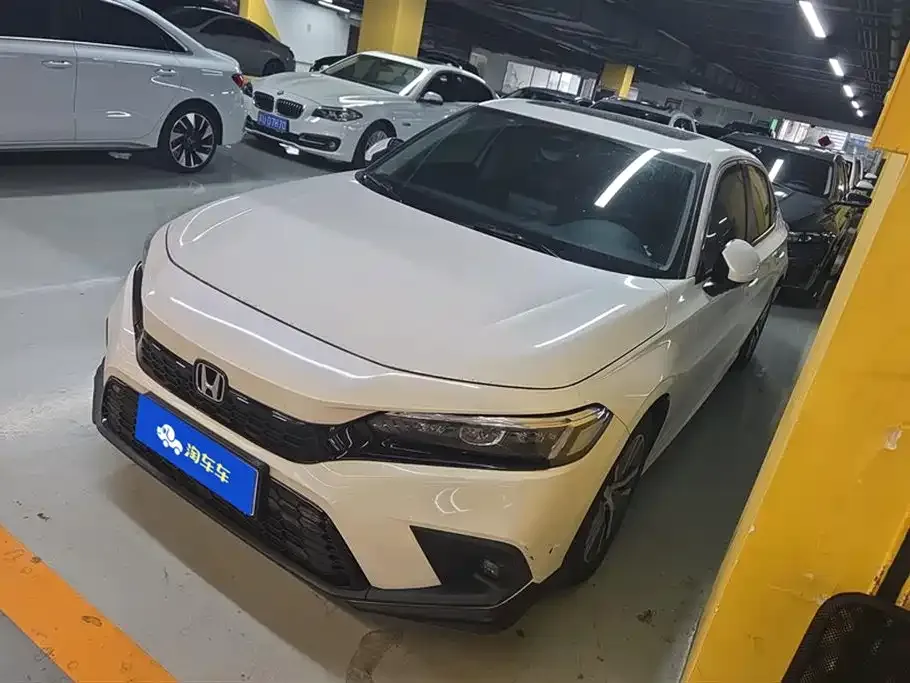 Honda Civic — фото 1
