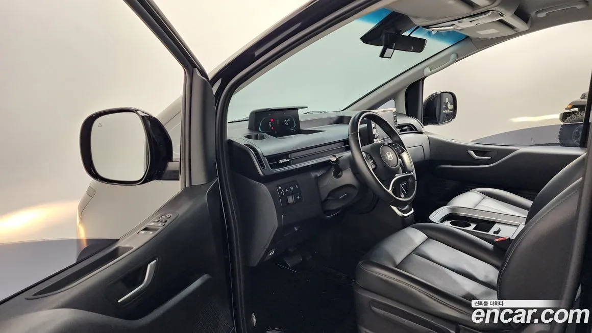 Hyundai Staria — фото 7