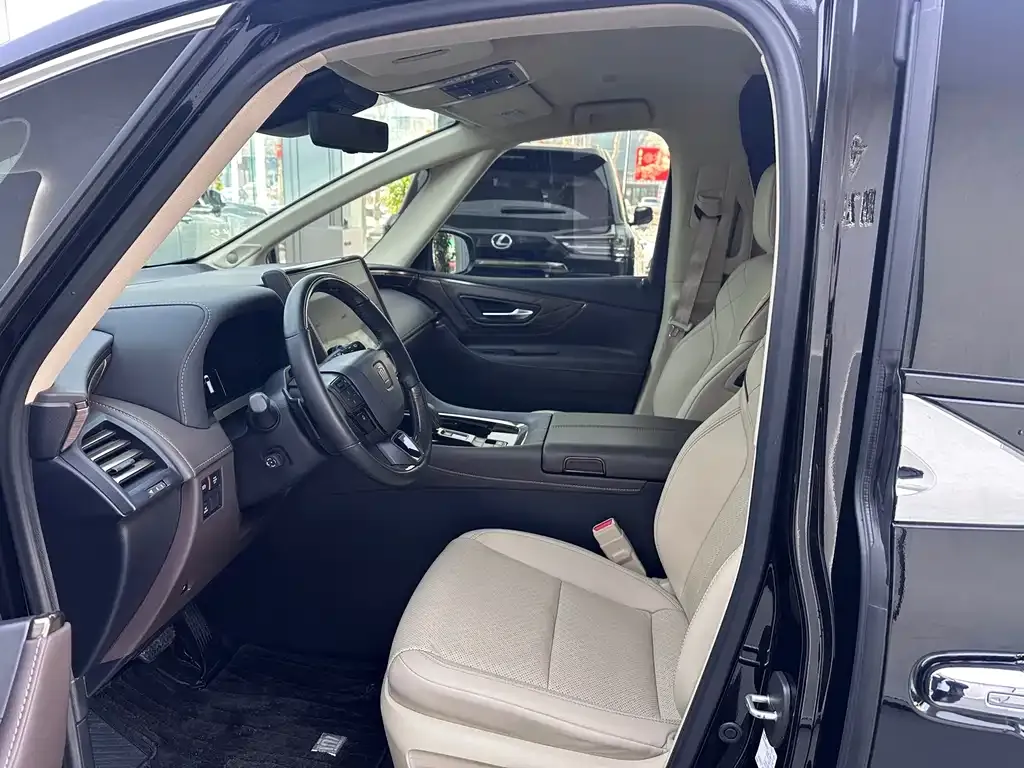 Toyota Vellfire — фото 4