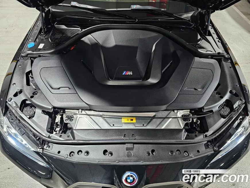 BMW i4 — фото 6