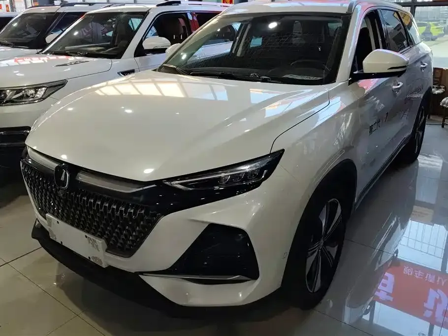 Changan X7 PLUS — фото 1