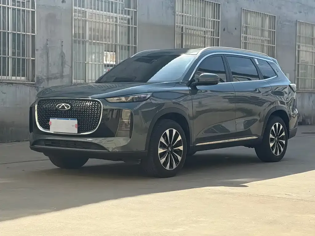 Chery Tiggo 8 PLUS — фото 9