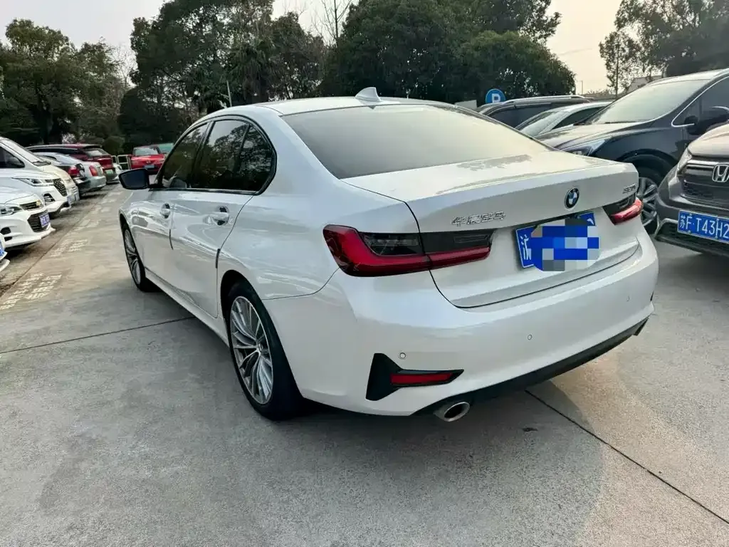 BMW 3 Series — фото 2