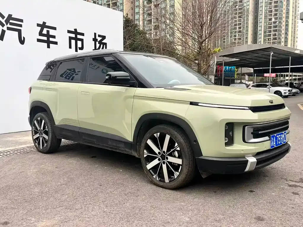 Geely Icon — фото 9