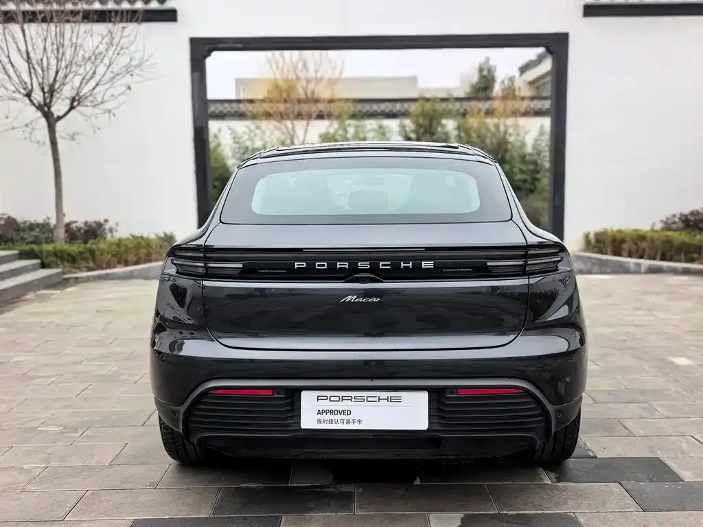 Porsche Macan EV — фото 2