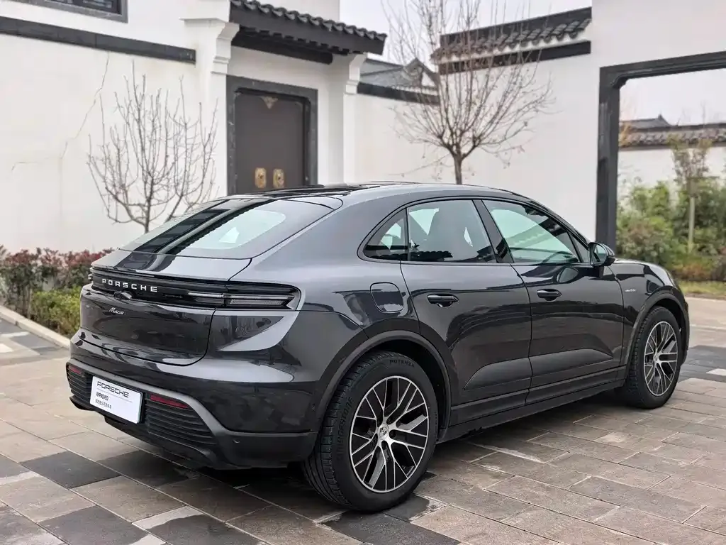 Porsche Macan EV — фото 9