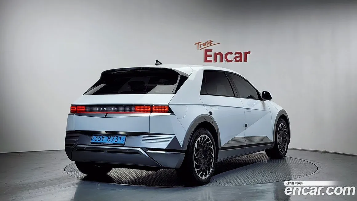 Hyundai Ioniq5 — фото 10