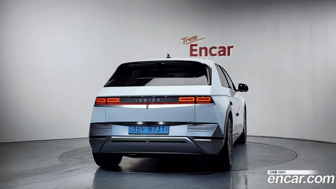 Hyundai Ioniq5 — фото 2