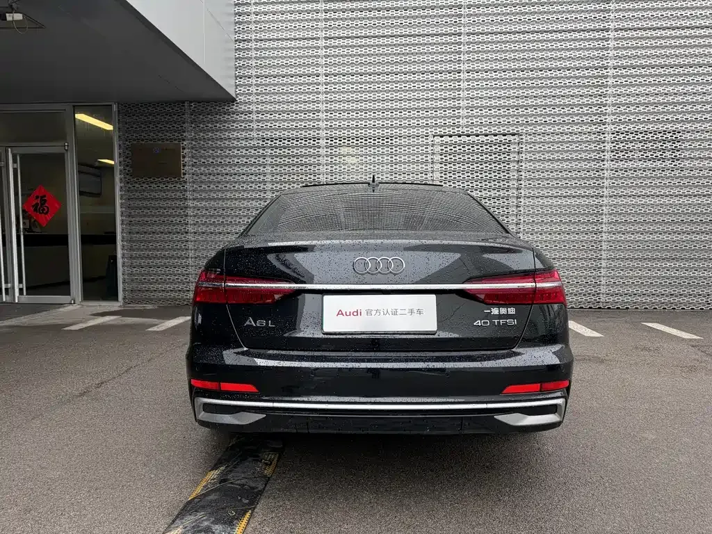Audi A6L — фото 9