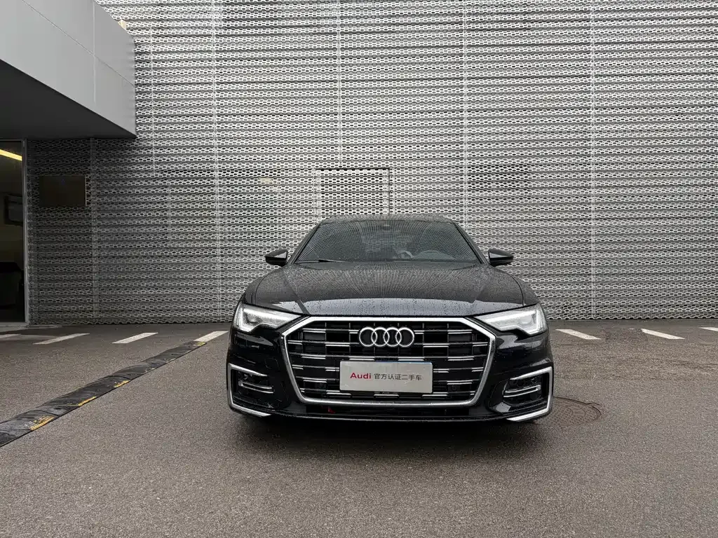 Audi A6L — фото 7