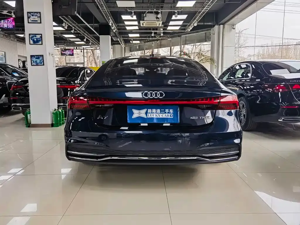 Audi A7 — фото 3
