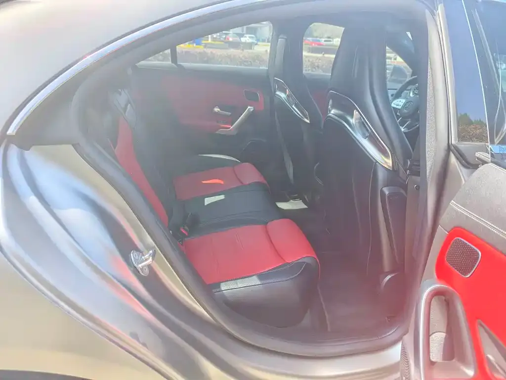 Mercedes-Benz CLA AMG — фото 4