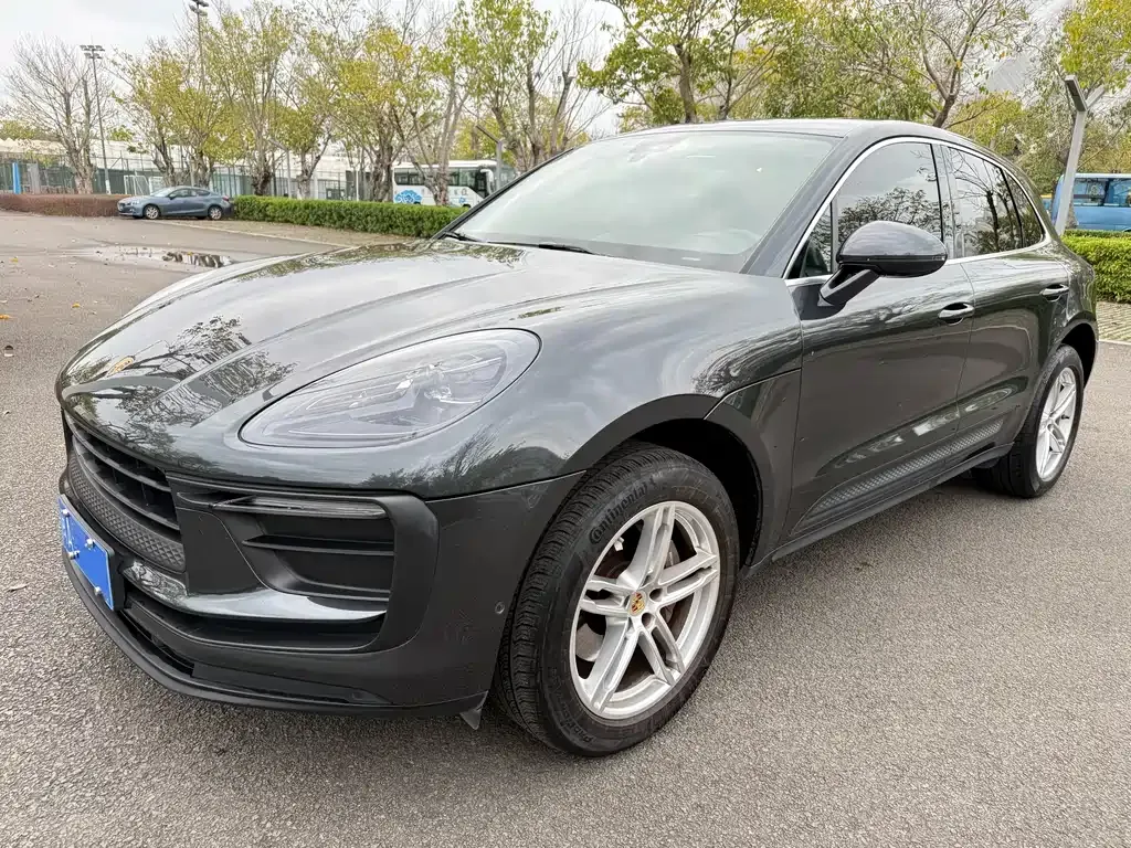 Porsche Macan — фото 1