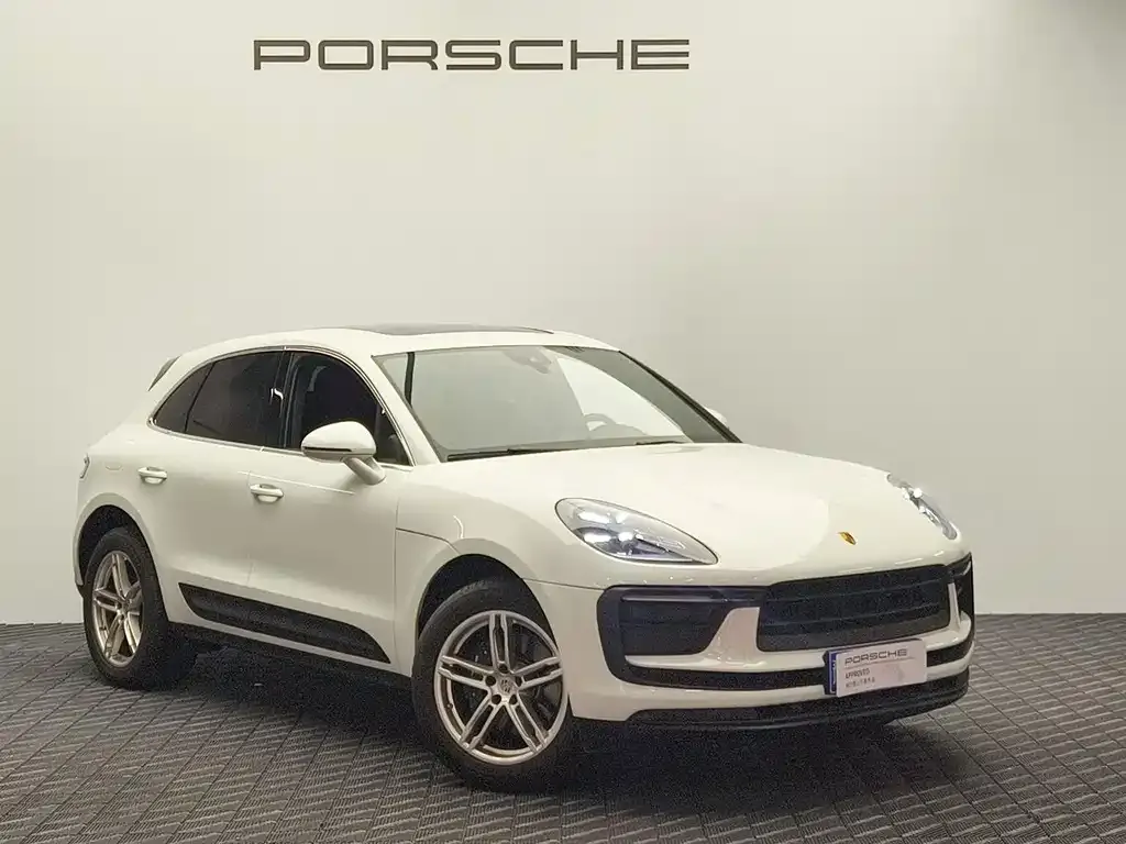 Porsche Macan — фото 1