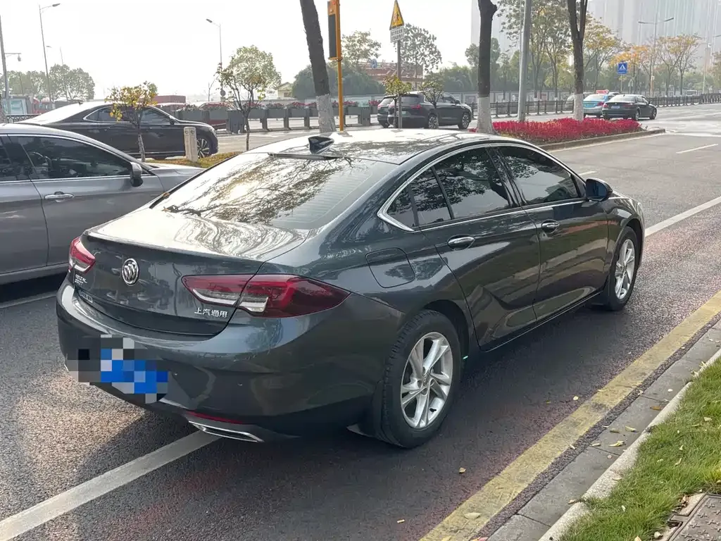 Buick Regal — фото 5