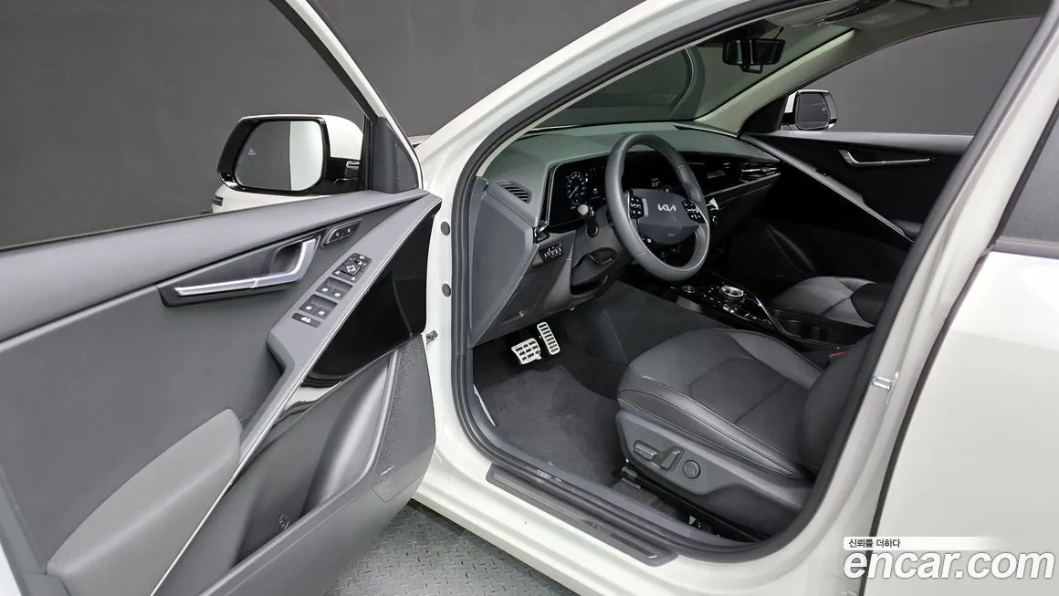 Kia Niro — фото 2