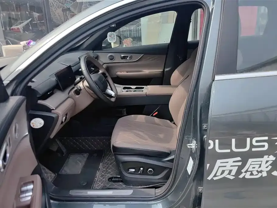 Chery Tiggo 8 PLUS — фото 8