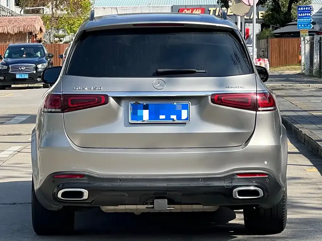 Mercedes-Benz GLS — фото 6